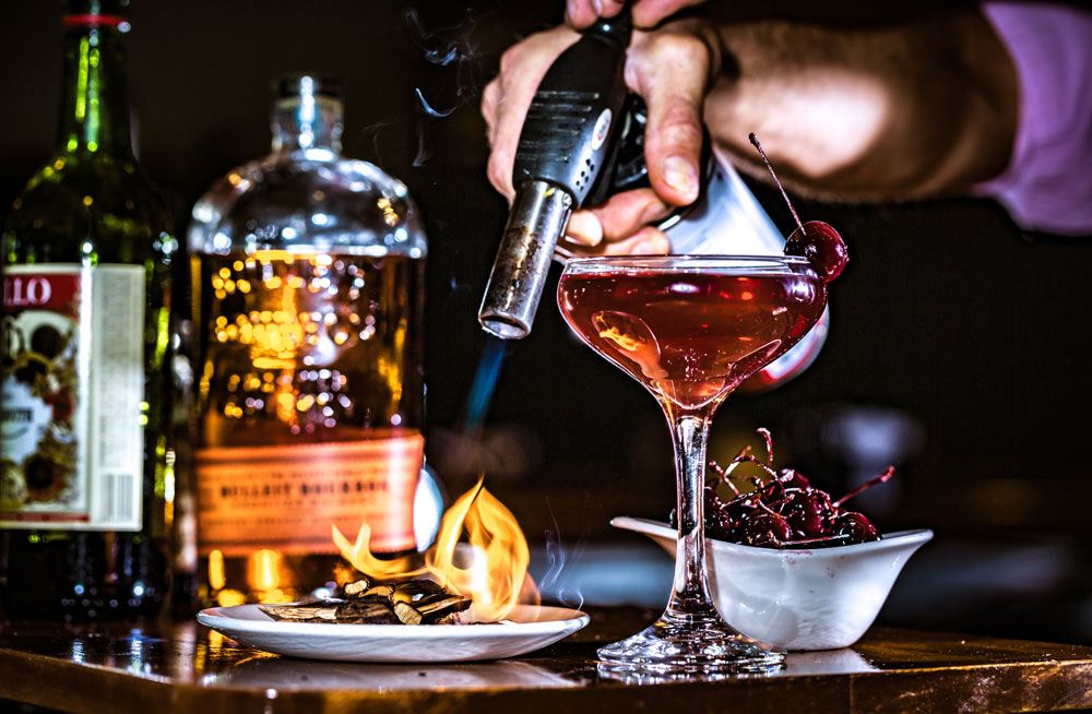 beloit_club_drinks_014